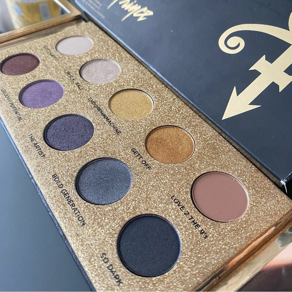 URBAN DECAY x PRINCE EYESHADOW PALETTE - Picture 3 of 11